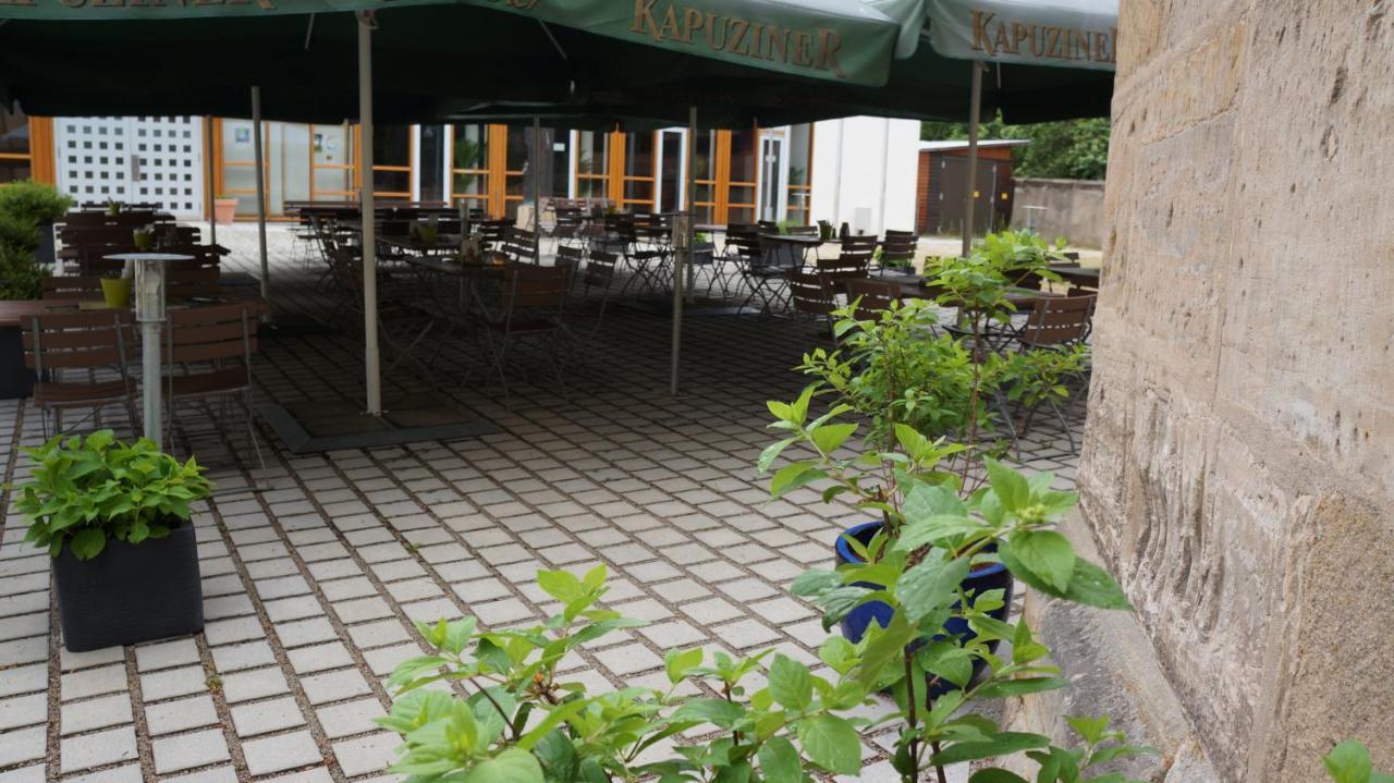 Gasthof Zur Post Neunkirchen am Brand Esterno foto